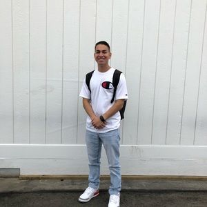 Meet your Posher, Robert